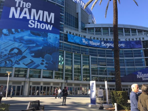 NAMN 2019 výstava Furch Guitars